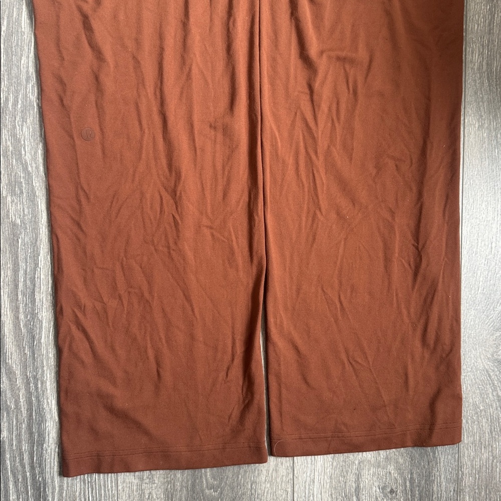 lululemon athletica Brown Pants - Picture 9 of 10